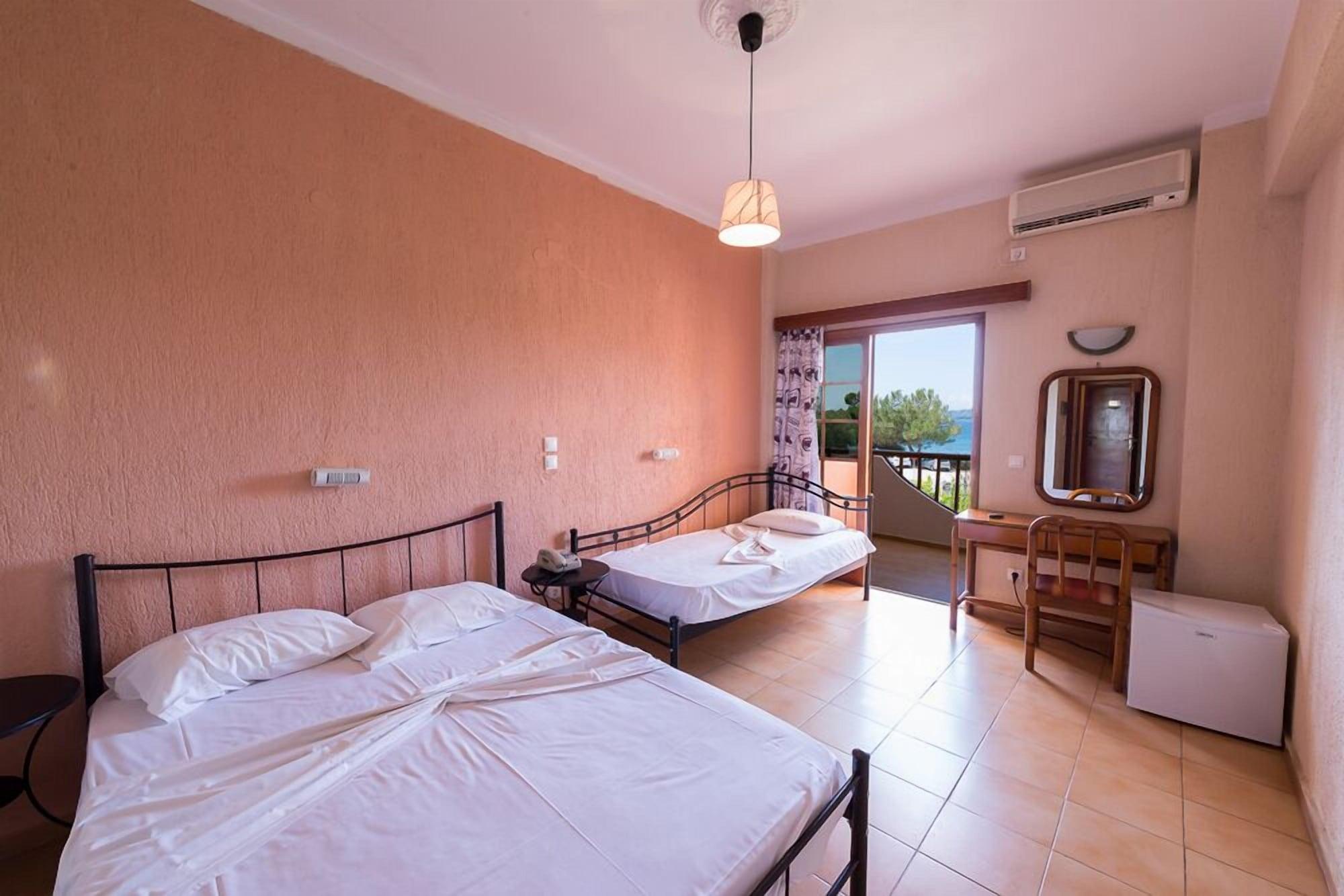 Galaxy Hotel Argostoli  Exterior foto